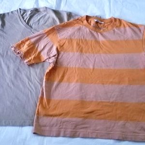 UNIQLO Men's Short Sleeve Top Size  & L  V-neck (L)  and Crewneck( M)